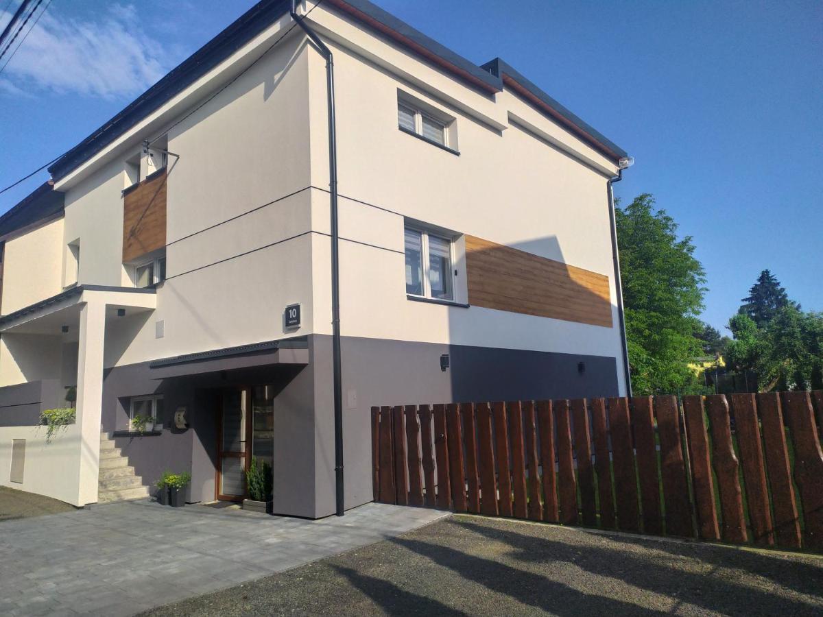 Pokoje I Apartamenty Na Szkolnej Затор Экстерьер фото