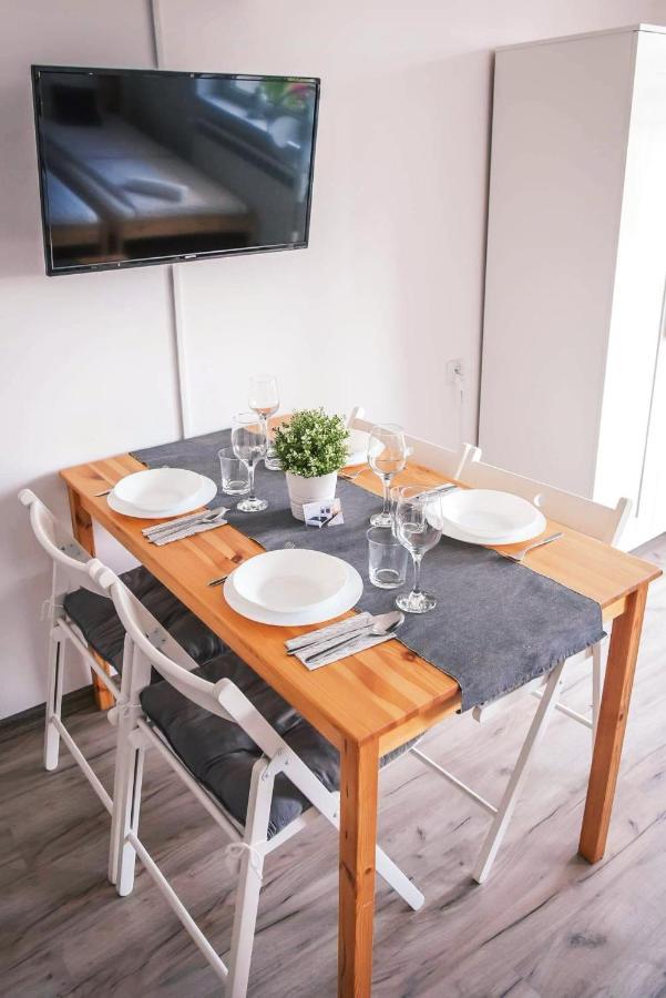 Pokoje I Apartamenty Na Szkolnej Затор Экстерьер фото