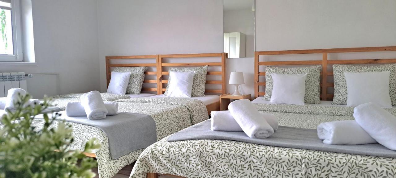 Pokoje I Apartamenty Na Szkolnej Затор Экстерьер фото